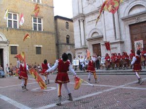 pienza-gioco-del-cacio-03