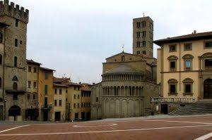 piazza vassari