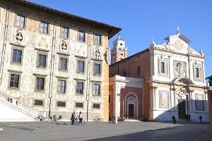 esterno chiesa di santo stefano dei cavalieri