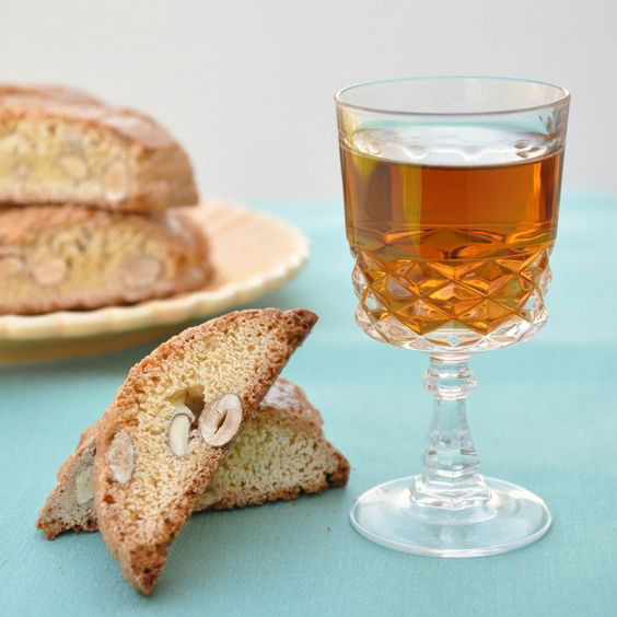 Il Vin Santo e i cantuccini