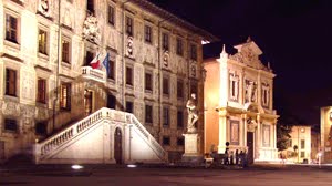 Piazza dei Cavalieri di sera