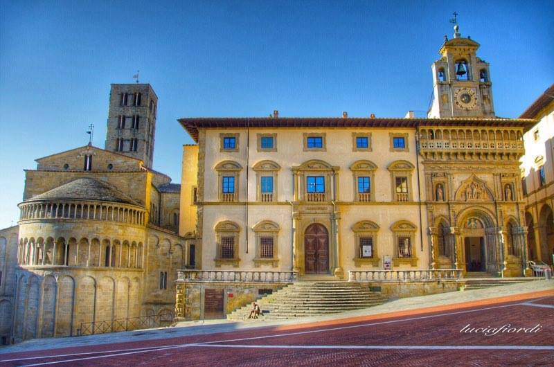 piazza grande di Lucia Fiordi