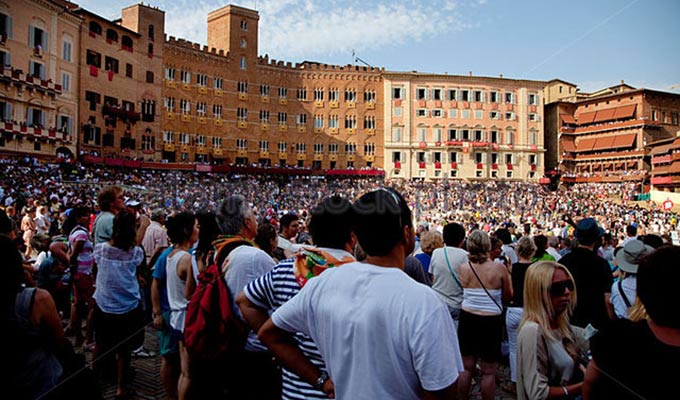 Palio di Siena della Madonna di Provenzano 2 giugno 2012