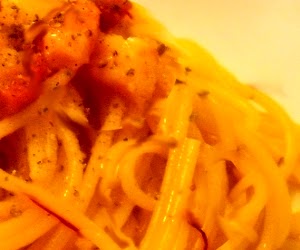 Spaghetti con pancetta e zafferano