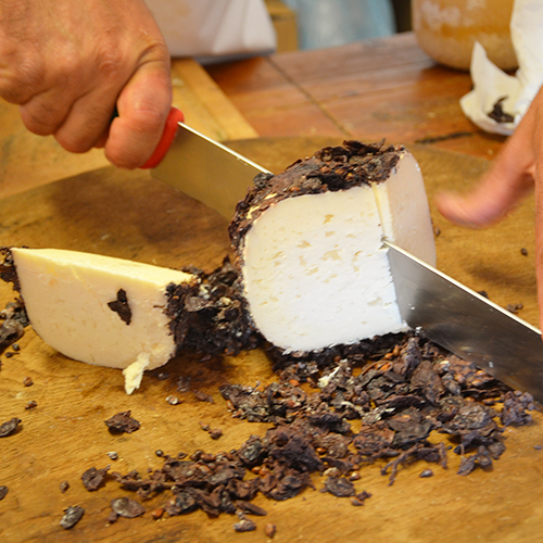 pecorino sotto vinacce
