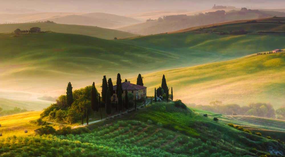 nebbia agli irti colli