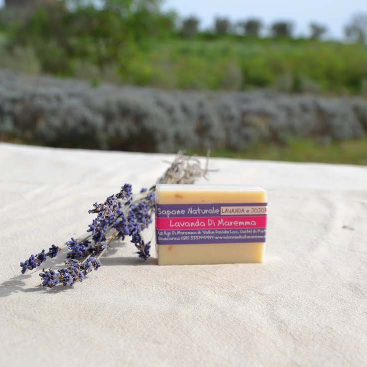 sapone di lavanda e jojoba foto