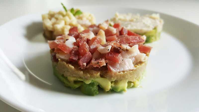 tartare di avocado e prosciutto