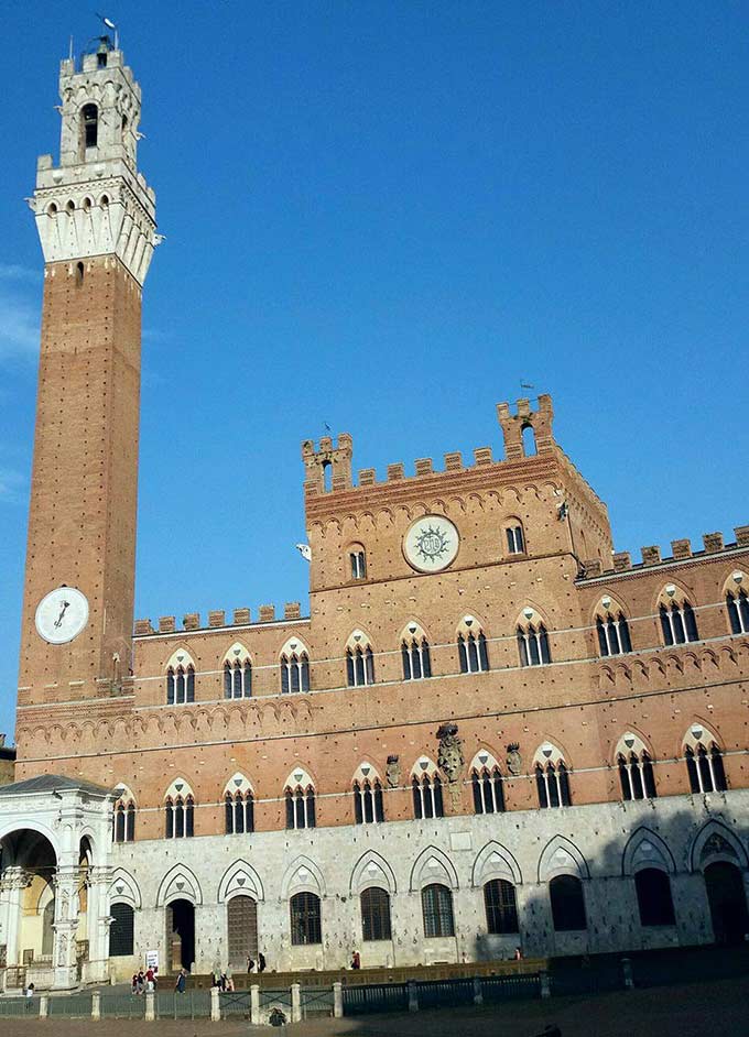 piazza del campo di Nikolaj Pokalyuk