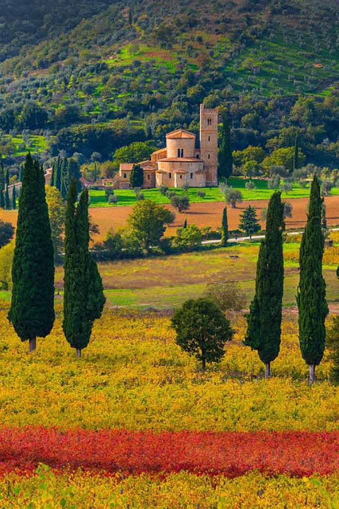 val d'orcia di kevinmcnealphotography